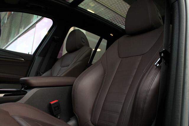 BMW X3 iX3 High Executive 80 kWh / Sportstoelen / Stoelverwarming / M Adaptief onderstel / Live Cockpit Professional / Harman Kardon / Head-Up / Parking Assistant Plus