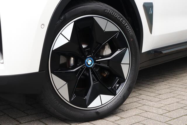 BMW X3 iX3 High Executive 80 kWh