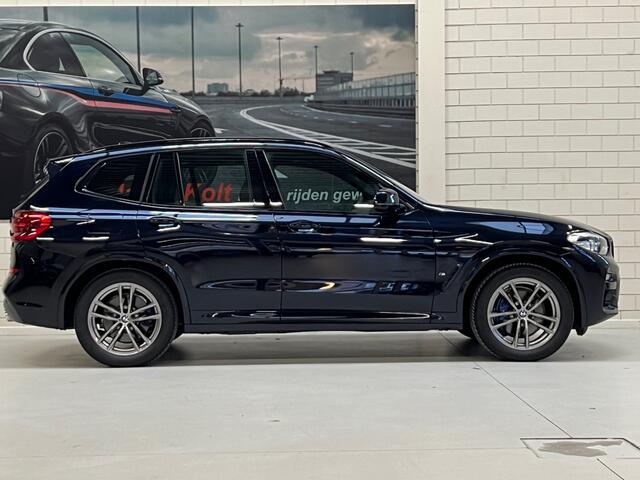 BMW X3 xDrive30e Executive M-Sport 293 PK Automaat / Airco / Panoramadak / Plug In Hybride / Navigatie / M-Sport Int / 19" M-Velgen / Live Cockpit / 1e Eigenaar!