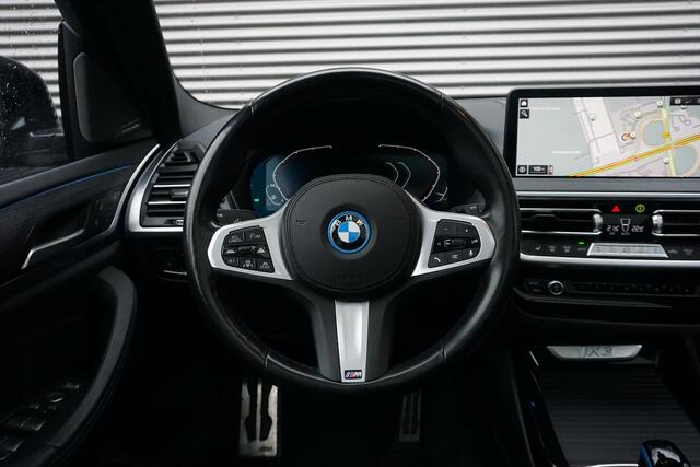 BMW X3 iX3 High Executive l Leer l Panoramadak l Harman Kardon l 360 camera