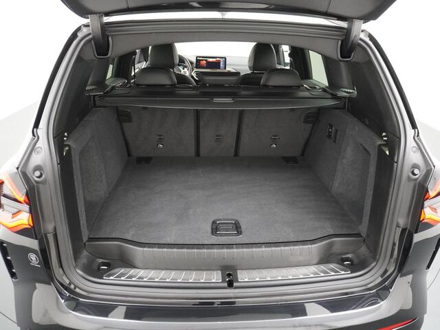 BMW X3 M40d xDrive High Executive NAP | Stoelverwarming | Navigatie | Stuurverwarming |