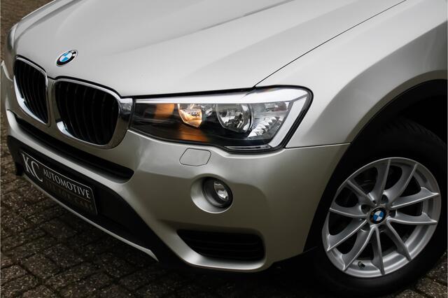 BMW X3 xDrive20i Centennial Ex. | Trekhaak |