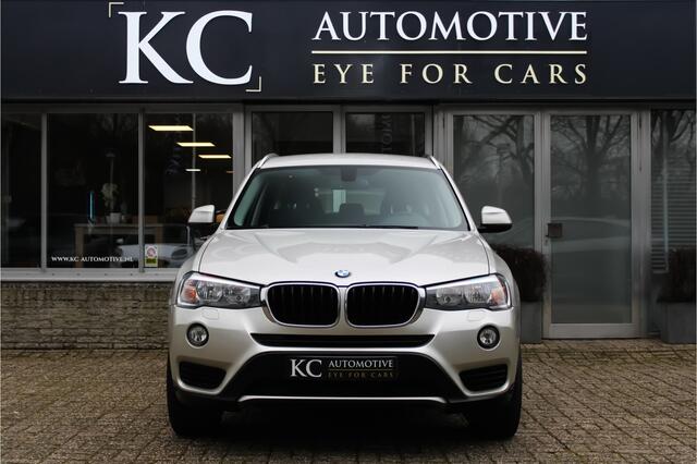 BMW X3 xDrive20i Centennial Ex. | Trekhaak |