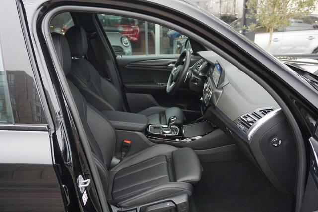 BMW X3 xDrive30e High Executive M Sport | Vol leer | ACC