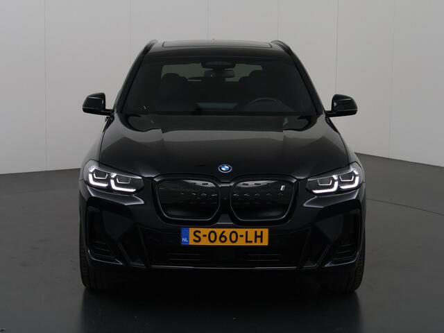 BMW X3 iX3 High Executive 80 kWh M Sport | Trekhaak | Panoramadak | Harman / Kardon | Navigatie | Parkeercamera | Head-Up | Stoelverwarming | Keyless Go |