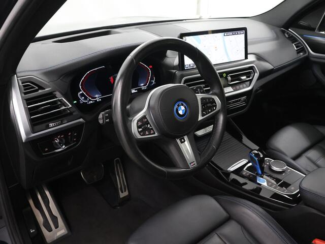 BMW X3 iX3 High Executive 80 kWh M Sport | Trekhaak | Panoramadak | Harman / Kardon | Navigatie | Parkeercamera | Head-Up | Stoelverwarming | Keyless Go |