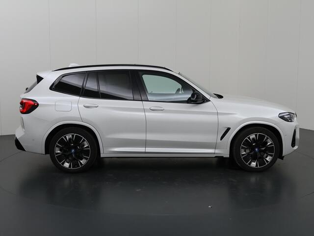 BMW X3 iX3 High Executive 80 kWh M Sport | Panoramadak | Stoelverwarming | Cruise Control Adaptief | Camera 360° |
