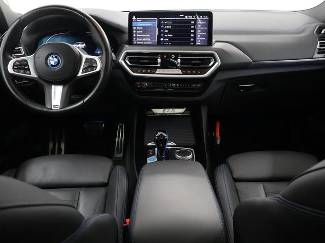 BMW X3 iX3 High Executive 80 kWh M Sport | Panoramadak | Stoelverwarming | Cruise Control Adaptief | Camera 360° |