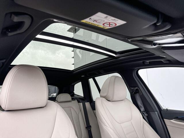 BMW X3 iX3 High Executive M-Sport Comfort Acces / Geluids isolerende Ramen / Getinte Ramen / Shadow Line Koplampen / Binnen & Buitenspiegel Automatisch Dimmend / Parking Plus / Head Up Display / Harman Kardon