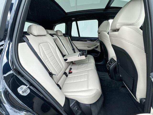 BMW X3 iX3 High Executive M-Sport Comfort Acces / Geluids isolerende Ramen / Getinte Ramen / Shadow Line Koplampen / Binnen & Buitenspiegel Automatisch Dimmend / Parking Plus / Head Up Display / Harman Kardon
