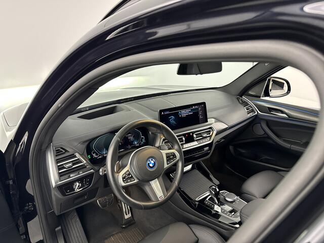BMW X3 xDrive30e High Exe/M.Pakk/20"/Pan.Dak/Full Options
