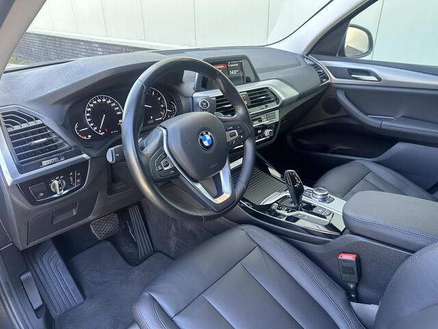 BMW X3 xDrive20i elek.trekh. Navi. LED Camera Leder