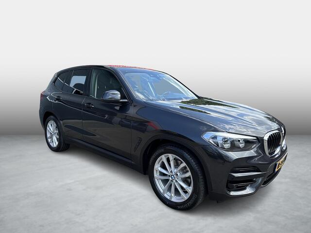 BMW X3 xDrive20i elek.trekh. Navi. LED Camera Leder