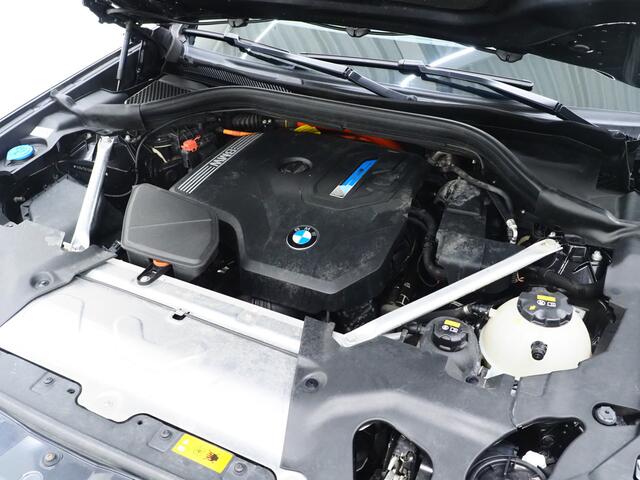 BMW X3 xDrive30e 292PK | Panoramadak | Leder | Virtual | Camera | Carplay