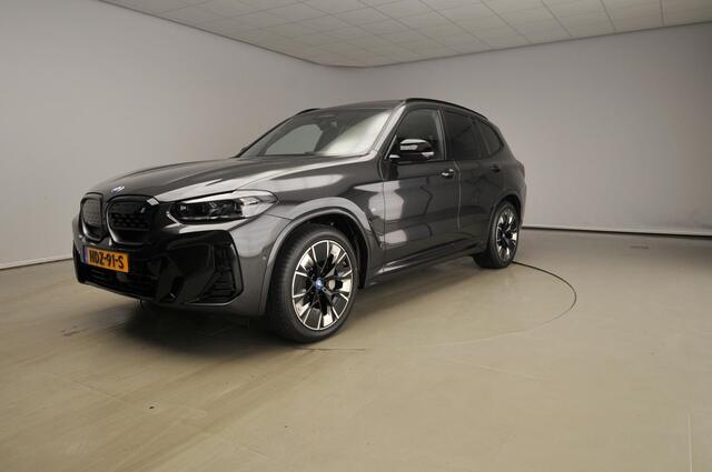 BMW X3 iX3 High Executive Edition 80 kWh Leder / Trekhaak / Harman-Kardon / Adaptive LED / Getint Glas / Alu wielen 20 inch