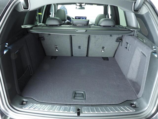 BMW X3 iX3 High Executive Edition 80 kWh Leder / Trekhaak / Harman-Kardon / Adaptive LED / Getint Glas / Alu wielen 20 inch