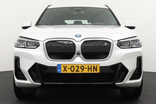 BMW X3 iX3 80 kWh M-Sport Pano-dak Adapt. Cruise Dodehoek Camera