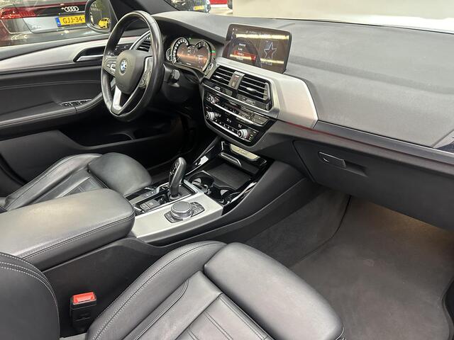 BMW X3 xDrive30i High Executive | Panoramadak | Elec stoel |Elec klep | Head up disp | Trekhaak |