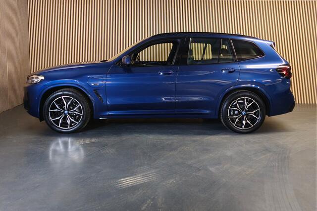 BMW X3 xDrive30e High Executive M-sport - Stoel/Stuurverwarming - Apple carplay/Android auto - LED -