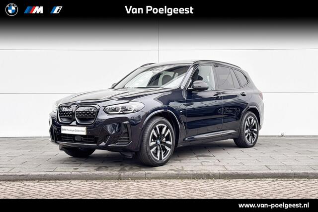 BMW X3 iX3 Executive | Stoelverwarming | Glazen Panoramadak | Achteruitrijcamera |