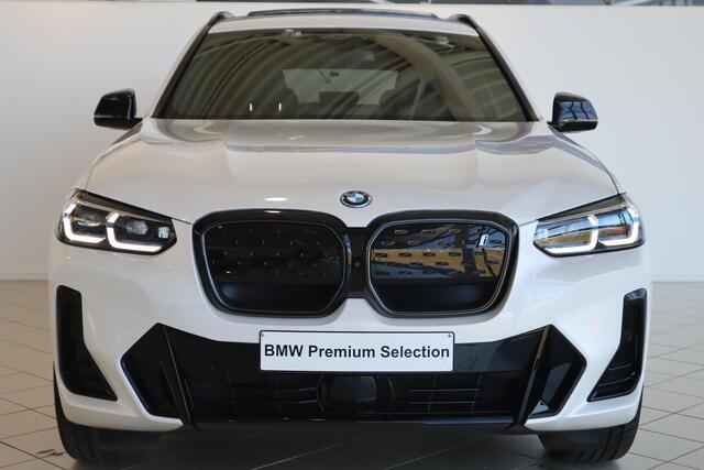 BMW X3 iX3 High Executive