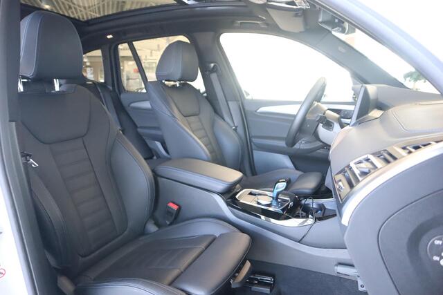 BMW X3 iX3 High Executive