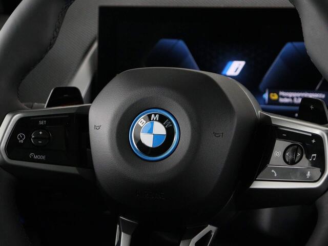 BMW X3 30e xDrive *** Vraag naar de levertijd ***
