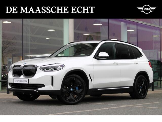 BMW X3 iX3 High Executive / Trekhaak / Sportstoelen / Adaptieve LED / Parking Assistant Plus / Gesture Control / Head-Up