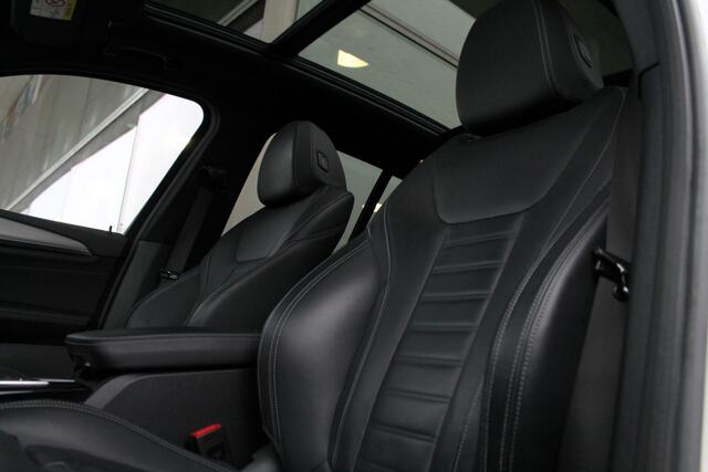 BMW X3 iX3 High Executive / Trekhaak / Sportstoelen / Adaptieve LED / Parking Assistant Plus / Gesture Control / Head-Up