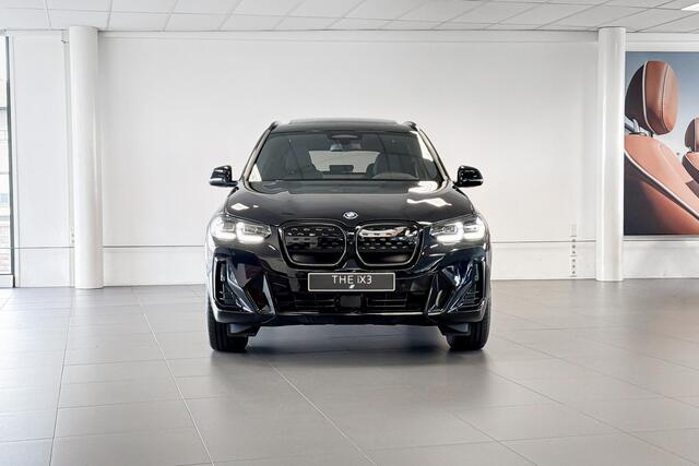 BMW X3 iX3 High Executive Edition 80 kWh | M Sport | Glazen Panoramadak | Headup Display | Harman Kardon | Trekhaak |