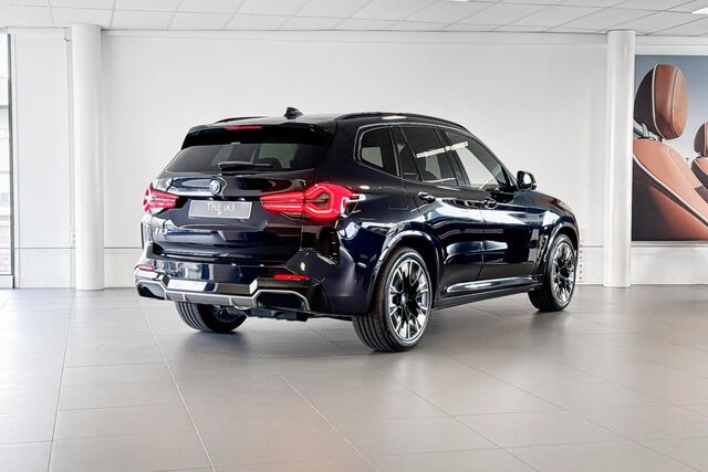 BMW X3 iX3 High Executive Edition 80 kWh | M Sport | Glazen Panoramadak | Headup Display | Harman Kardon | Trekhaak |