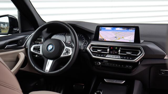 BMW X3 xDrive30e M-Sport | Head-up | Panoramadak | Laserlight | Parking Assistant Plus