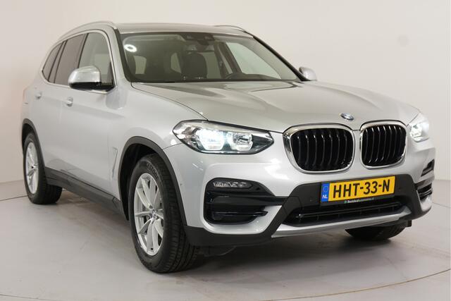 BMW X3 xDrive30e Advantage | Panorama | 360 Camera | Parkeerhulp |