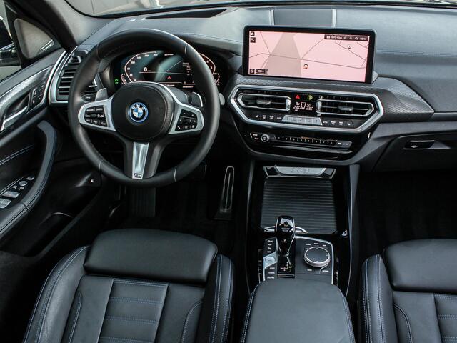 BMW X3 xDrive30e 292PK Automaat High Executive M-Sport | HARMAN EN KARDON | PANO | LEDER | HUD | ELEC STOELEN | LEDER DASHBOARD |