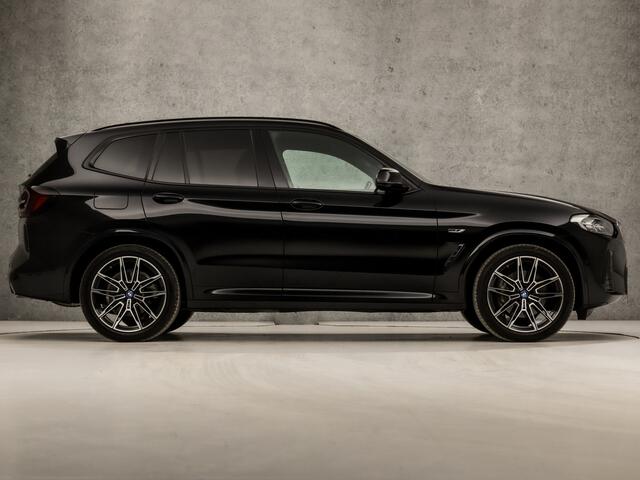 BMW X3 xDrive30e High Executive 293Pk Automaat (PANORAMADAK, M PAKKET, APPLE CARPLAY, GROOT NAVI, CAMERA, LEDEREN SPORTSTOELEN, GETINT GLAS, SFEERVERLICHTING, DAB+, NIEUWSTAAT)