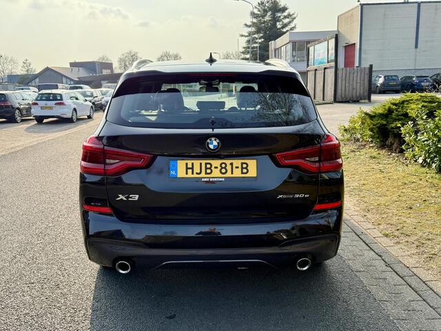 BMW X3 xDrive30e 292PK M-SportoACCoTrekhaak