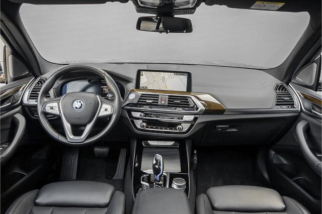 BMW X3 iX3 High Executive 80 kWh Pano Trekhaak M-Pakket Leder