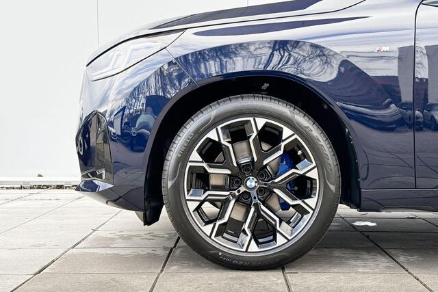 BMW X3 20 xDrive M-Sport / HIFI System Harman Kardon / Panoramadak / Driving Assistant Plus / Comfort Acces / Stoelventilatie / Head Up Display / 20 inch LM Velgen