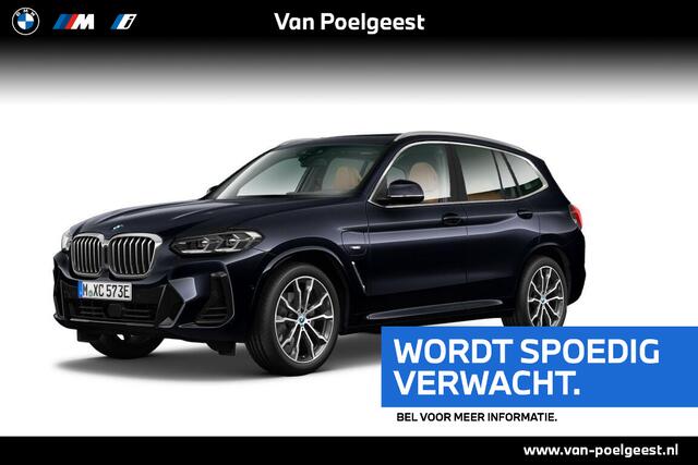 BMW X3 xDrive30e High Executive M-Sport 20 Inch / Comfort Acces / Glazen Schuifdak / Stuurwielrand Verwarming / Stoelverwarming / Electrische Zwenkhaak / Comfort Acces / Electrisch Verstelbare Voorstoelen / Driving Assistant / Hifi / Active Cruise Control
