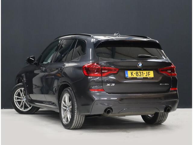 BMW X3 xDrive30e eDrive M Sport [DIGITAL DASH, APPLE CARPLAY, STUUR EN STOELVEWRARMING, CAMERA, FLIPPERS, VOL LEDER, ELEK.. ACHTERKLEP, AIRCO ACHTER MET USB C, NAVIGATIE, NIEUWSTAAT]