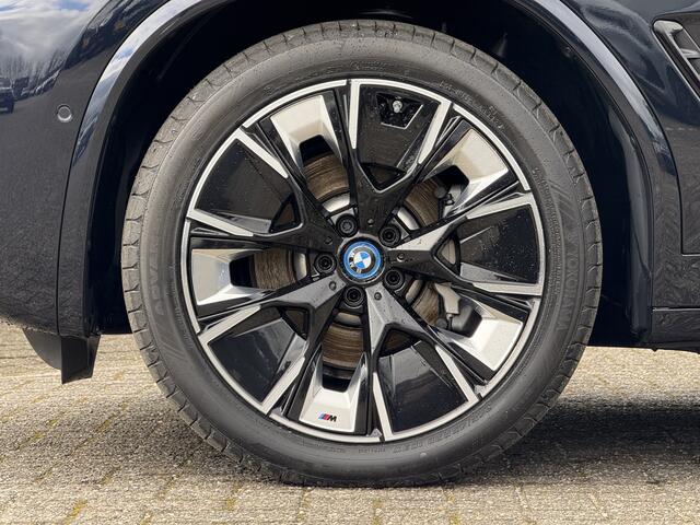 BMW X3 iX3 High Exe | M-Sport | Panorama | 20'' | Elek. Trekhaak | Driv. Ass. Prof. | Harman/Kardon | Laser