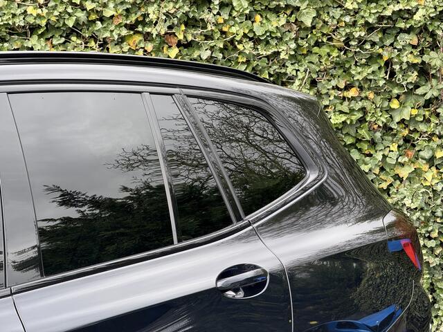 BMW X3 iX3 High Exe | M-Sport | Panorama | 20'' | Elek. Trekhaak | Driv. Ass. Prof. | Harman/Kardon | Laser