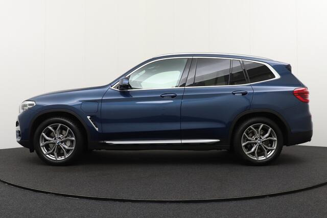 BMW X3 xDrive30e 293 PK High Exe. Trekhaak Carplay Sportleder