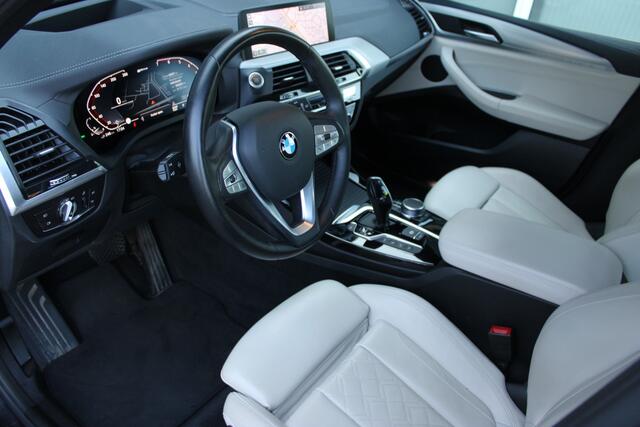 BMW X3 xDrive30e Individual Merino-Leer Adaptive-Led Head-Up Adaptive-Cruise 360-Carmera