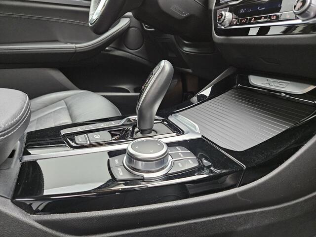 BMW X3 xDrive30e High Executive Plug In Hybrid Dealer O.H PHEV | Adaptive Cruise | 360 Camera | Head Up | Apple Carplay | 20"L.M | Lederen Stoelen & Memory | Stuurverwarming | Keyless |