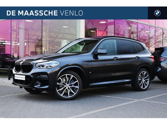 BMW X3 xDrive30e High Executive M Sport Automaat / Panoramadak / Sportstoelen / Adaptieve LED / Parking Assistant Plus / Head-Up / Stoelverwarming / Comfort Access