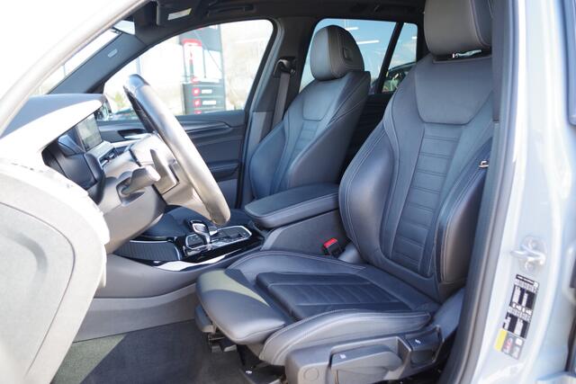 BMW X3 xDrive30e 293 PK High Executive PHEV, Panoramadak, Trekhaak, Stuur- & Stoelverwarming