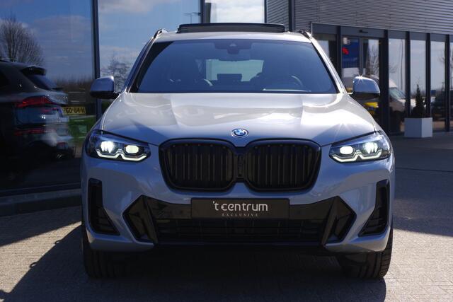 BMW X3 xDrive30e 293 PK High Executive PHEV, Panoramadak, Trekhaak, Stuur- & Stoelverwarming