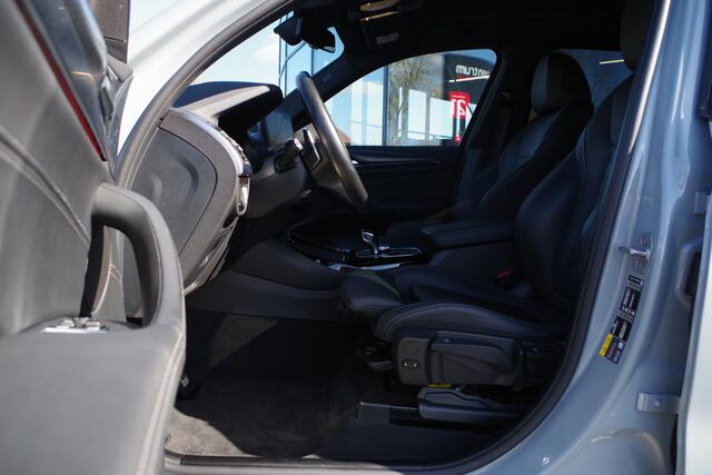 BMW X3 xDrive30e 293 PK High Executive PHEV, Panoramadak, Trekhaak, Stuur- & Stoelverwarming
