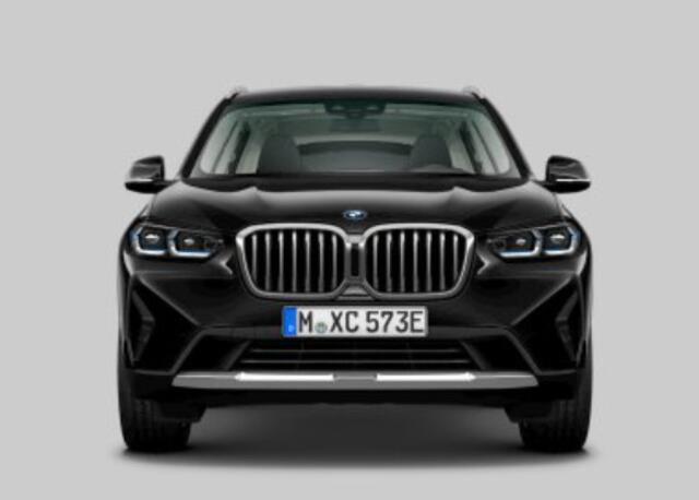 BMW X3 xDrive30e High Executive Trekhaak - Comfort Access - Parking/Driving Assistant - Active Protection - Head Up - Hifi - Elektrisch verwarmde voorstoelen - BMW Laserlight - Performance Control - Adaptief onderstel -